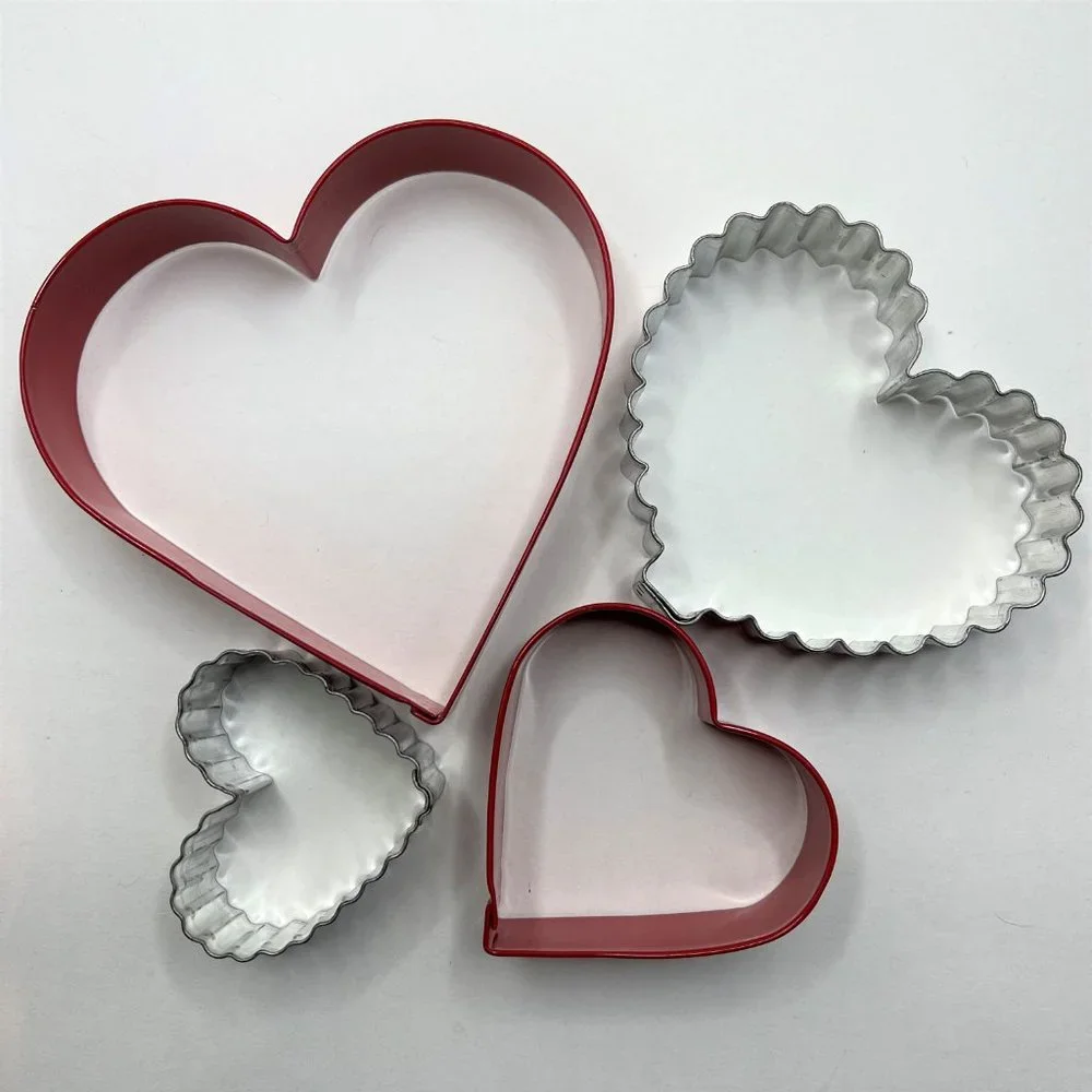Wilton Heart Cookie Cutter 4 Piece Nested Set Valentine's Day